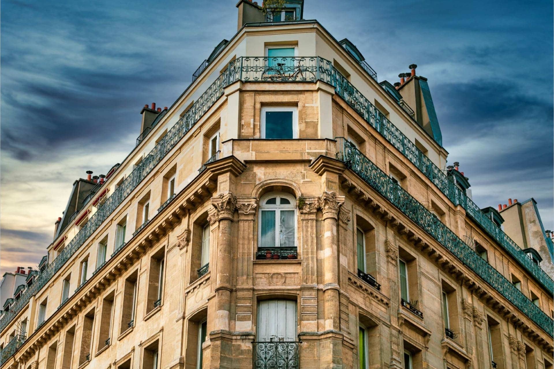 Parisian Building